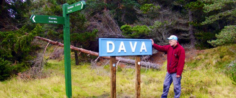 Platform sign restored at Dava's former station